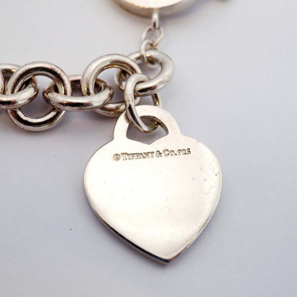 TIFFANY Silver Heart Charm Bracelet - Picture 6 of 7
